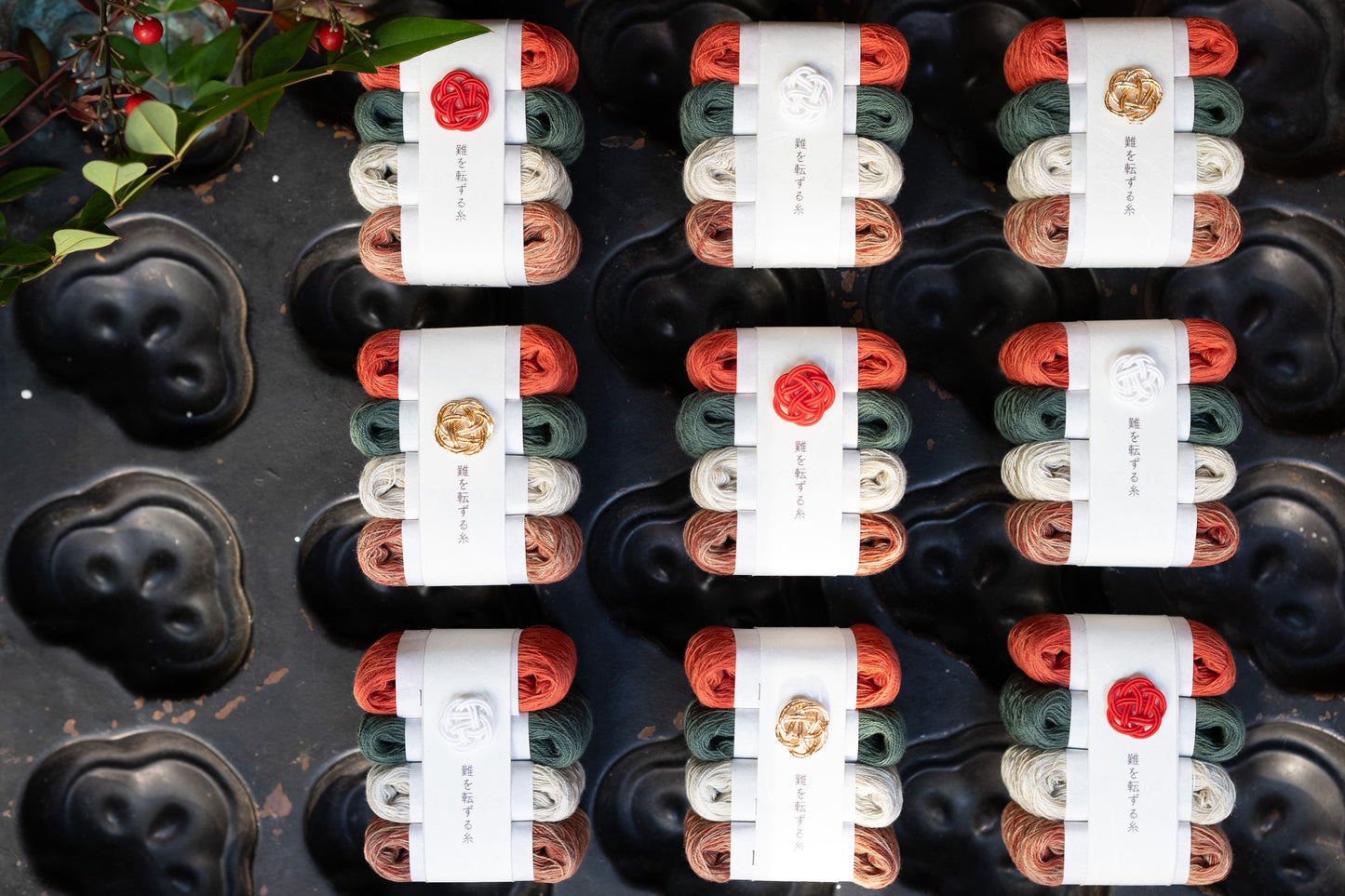 Thread set to overcome difficulties - NONA Fine Thread