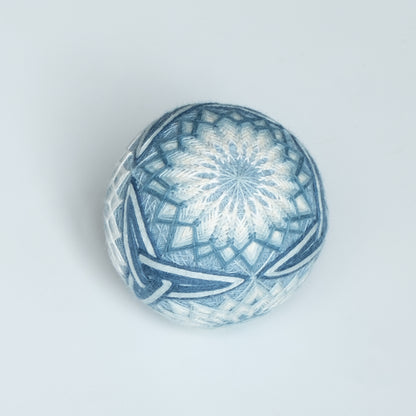 "Blooming like fireworks" - Temari Bouquet "Indigo Flowers"
