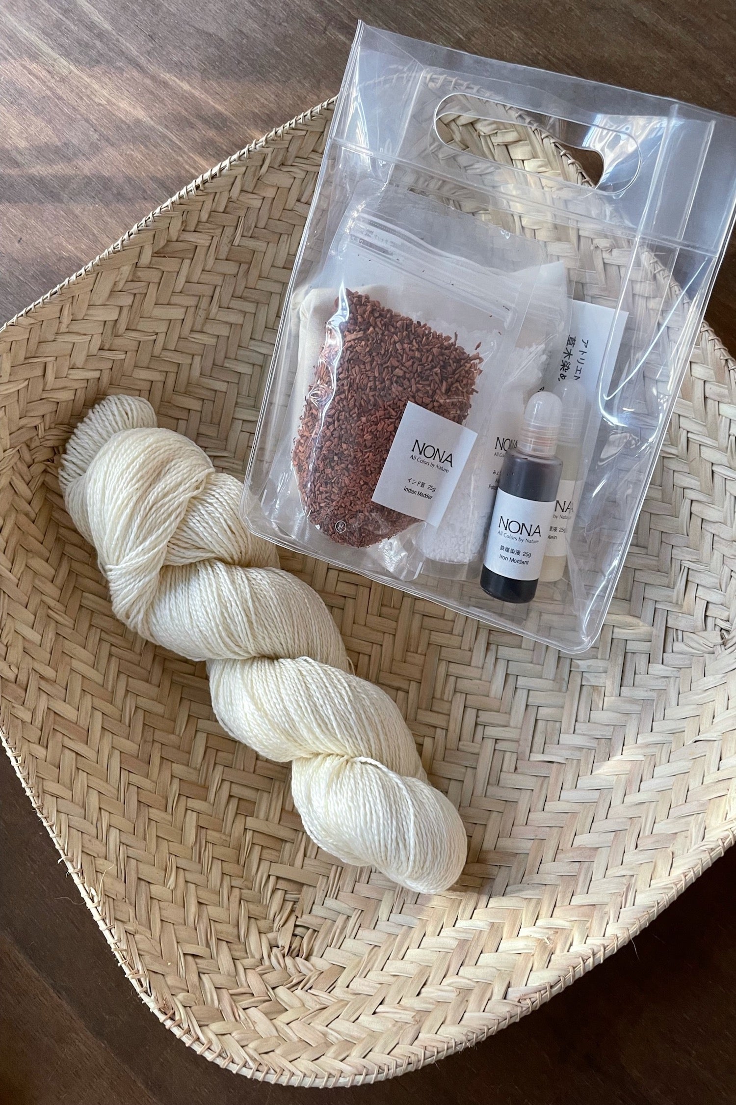 アトリエNONAの草木染めウールキット DYE WOOL YOURSELF